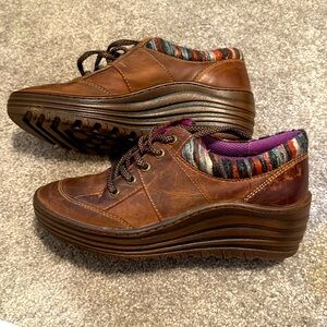Bionica leather shoes size 9 1/2